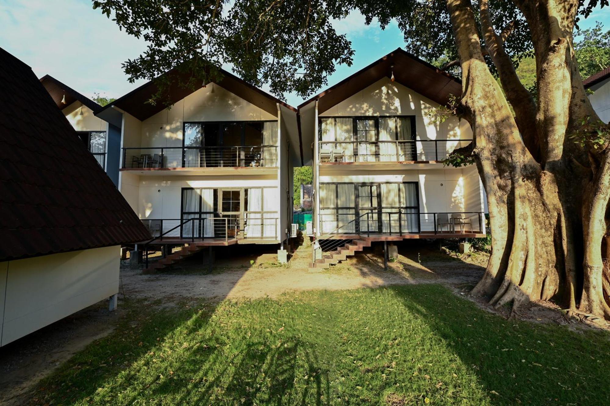 Welcomheritage Tarangi Ramganga Resort Marchula Esterno foto